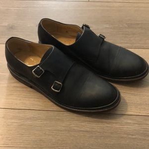 Frye Oxfords - black in color